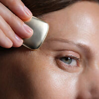 Supremÿa La Nuit Le Grand Soin Yeux Anti-Âge  15ml-223369 Supremÿa La Nuit Le Grand Soin Yeux Anti-Âge  15ml-223369 3